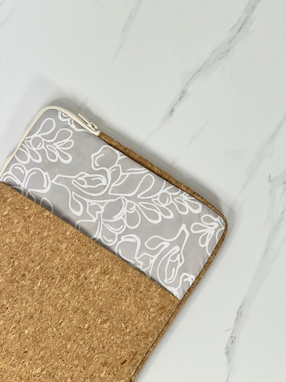 Batik Laptop Sleeve 15"