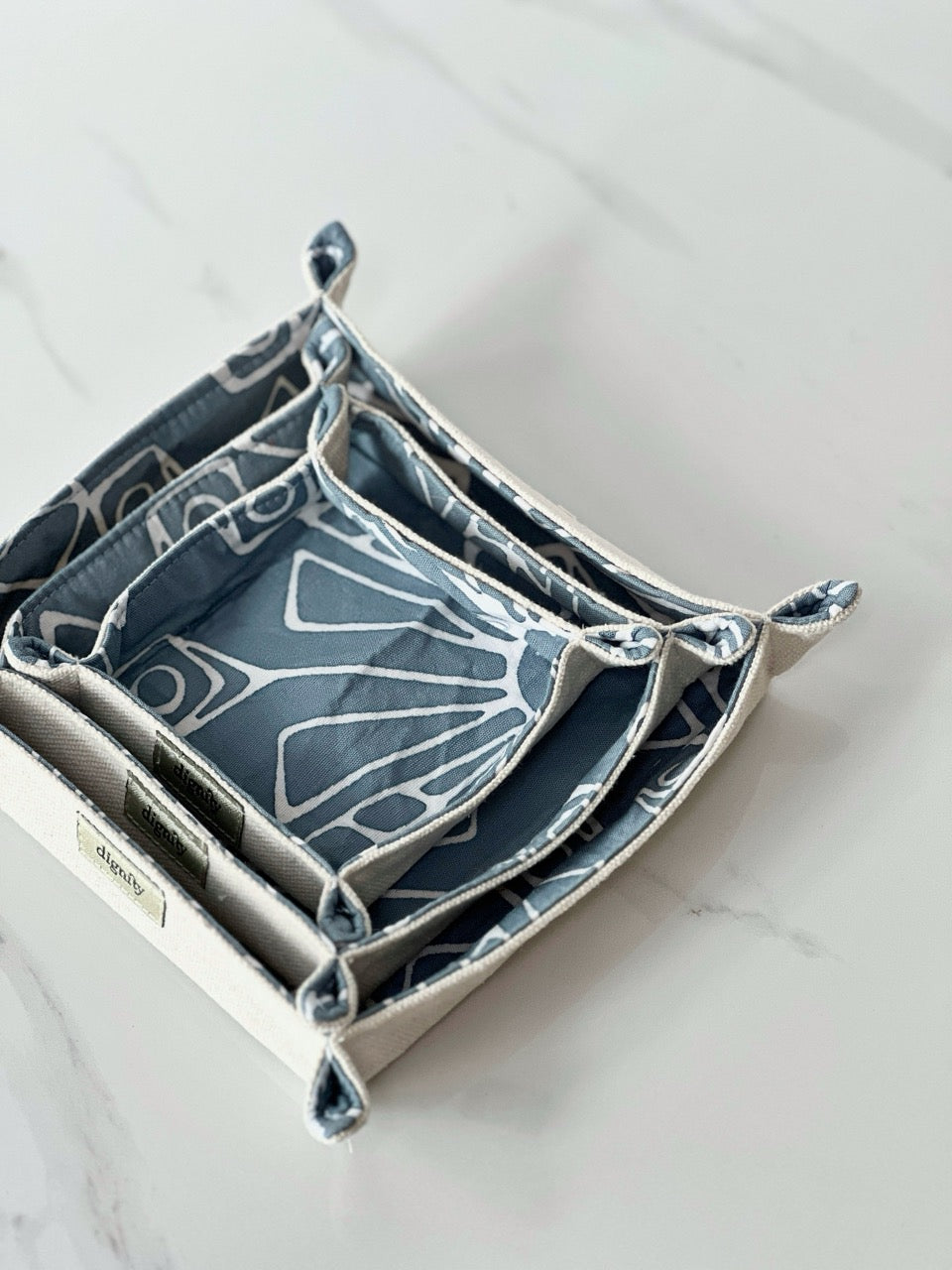 Nesting Tray