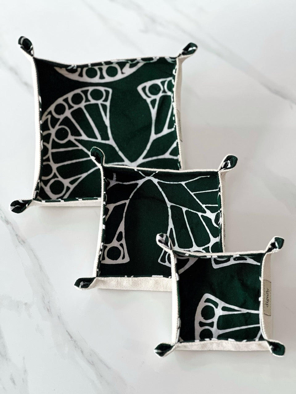 Nesting Tray